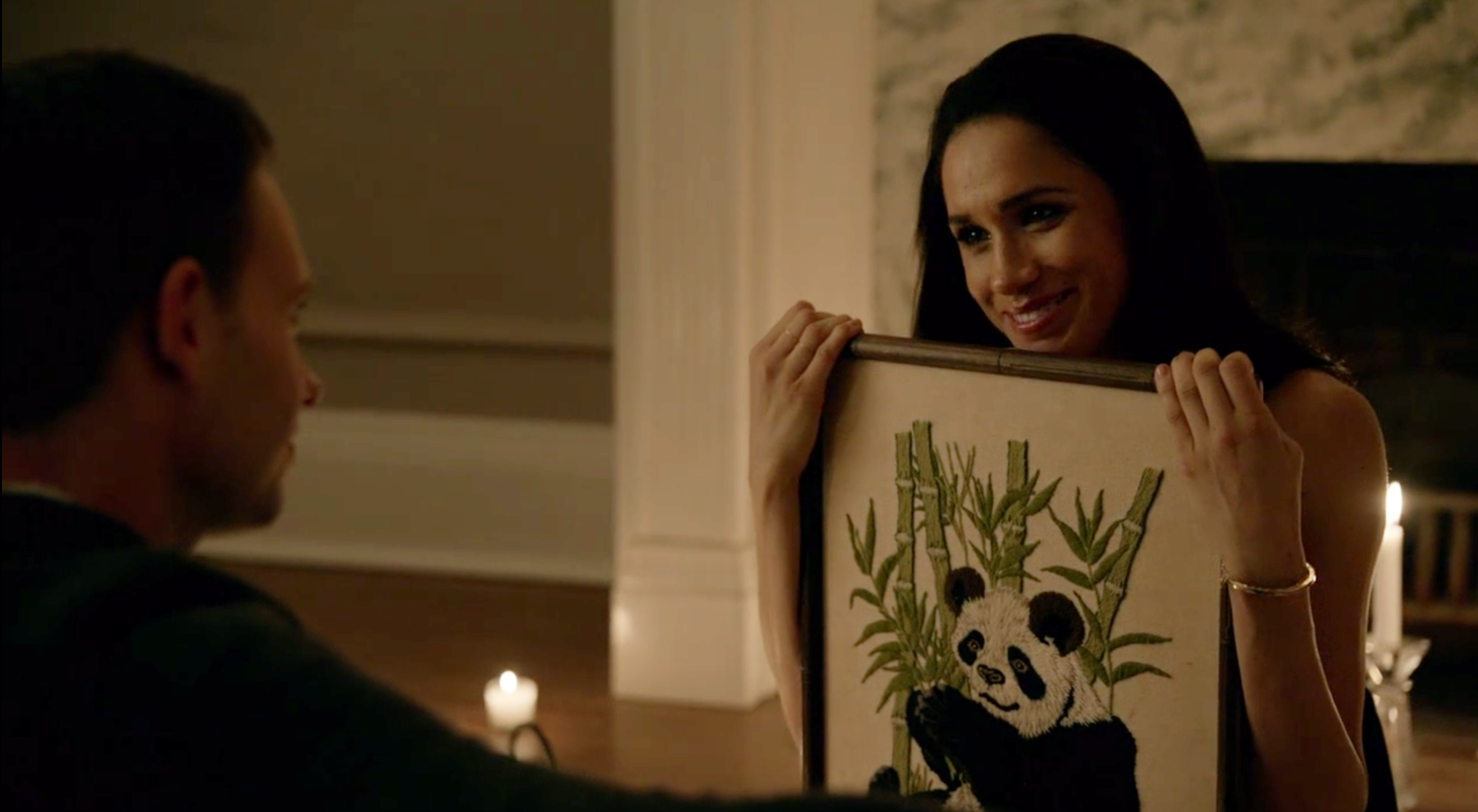 SUITS TV Series S03E11 Set of Panda Embroidery Prop from Mike Ross Apartment