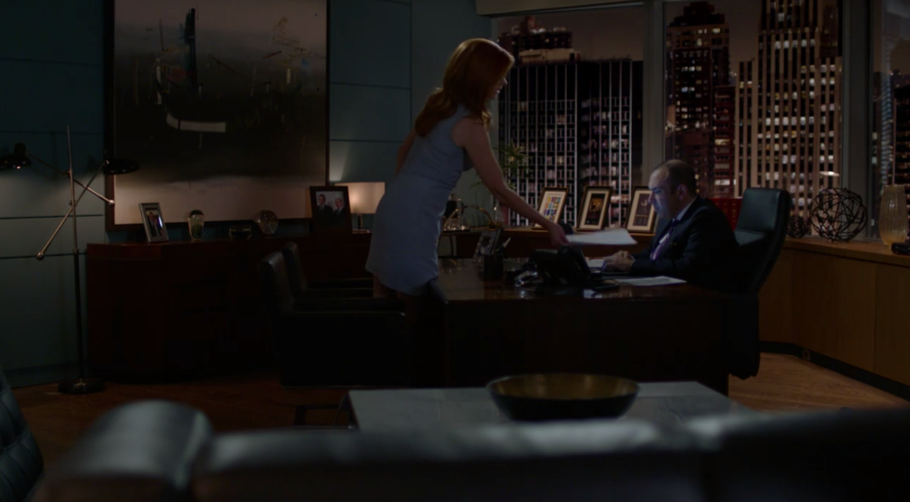 SUITS TV Series S05E01 Donna Paulsen's Secretary Replacements for Louis Prop